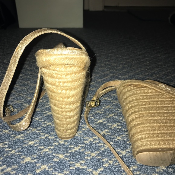 Gold strap Steve Madden wedges - Picture 4 of 4